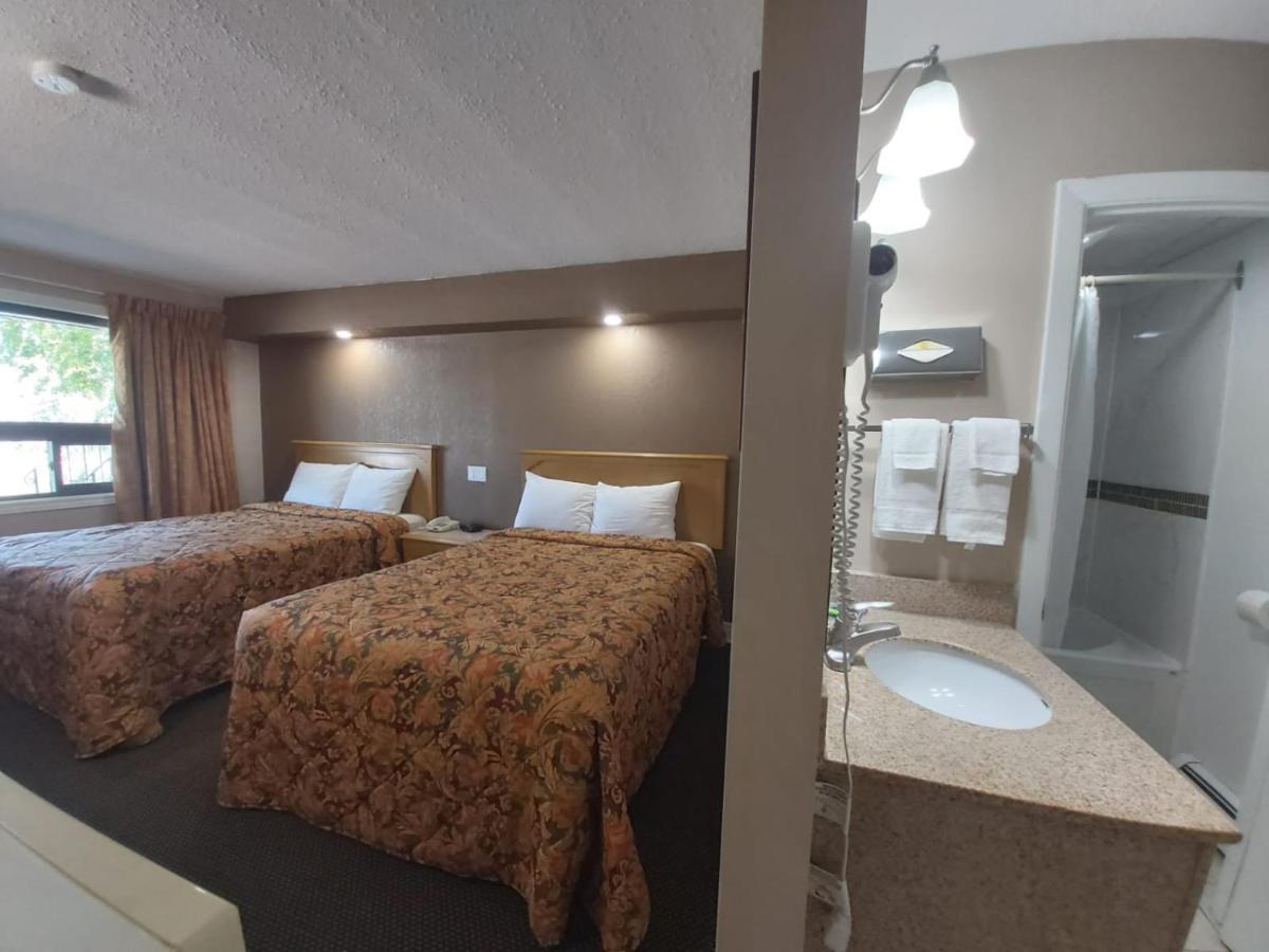 Arnprior Motor Inn Kültér fotó