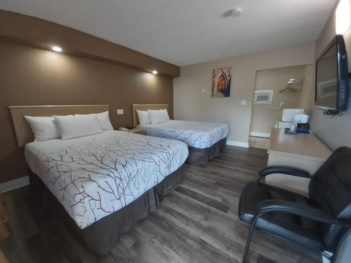 Arnprior Motor Inn Kültér fotó