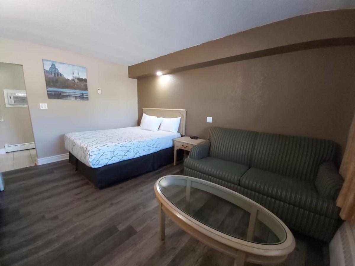 Arnprior Motor Inn Kültér fotó