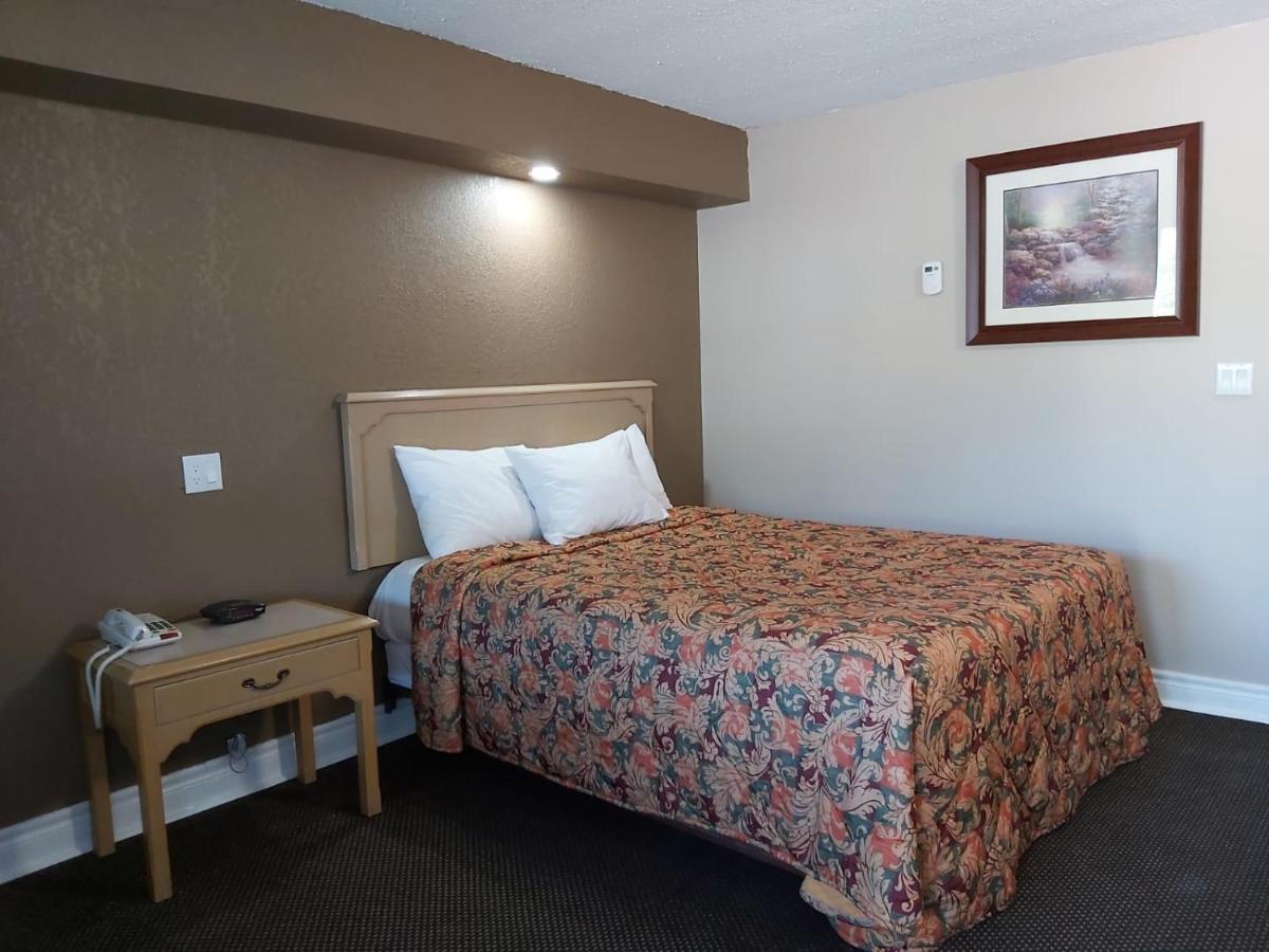 Arnprior Motor Inn Kültér fotó