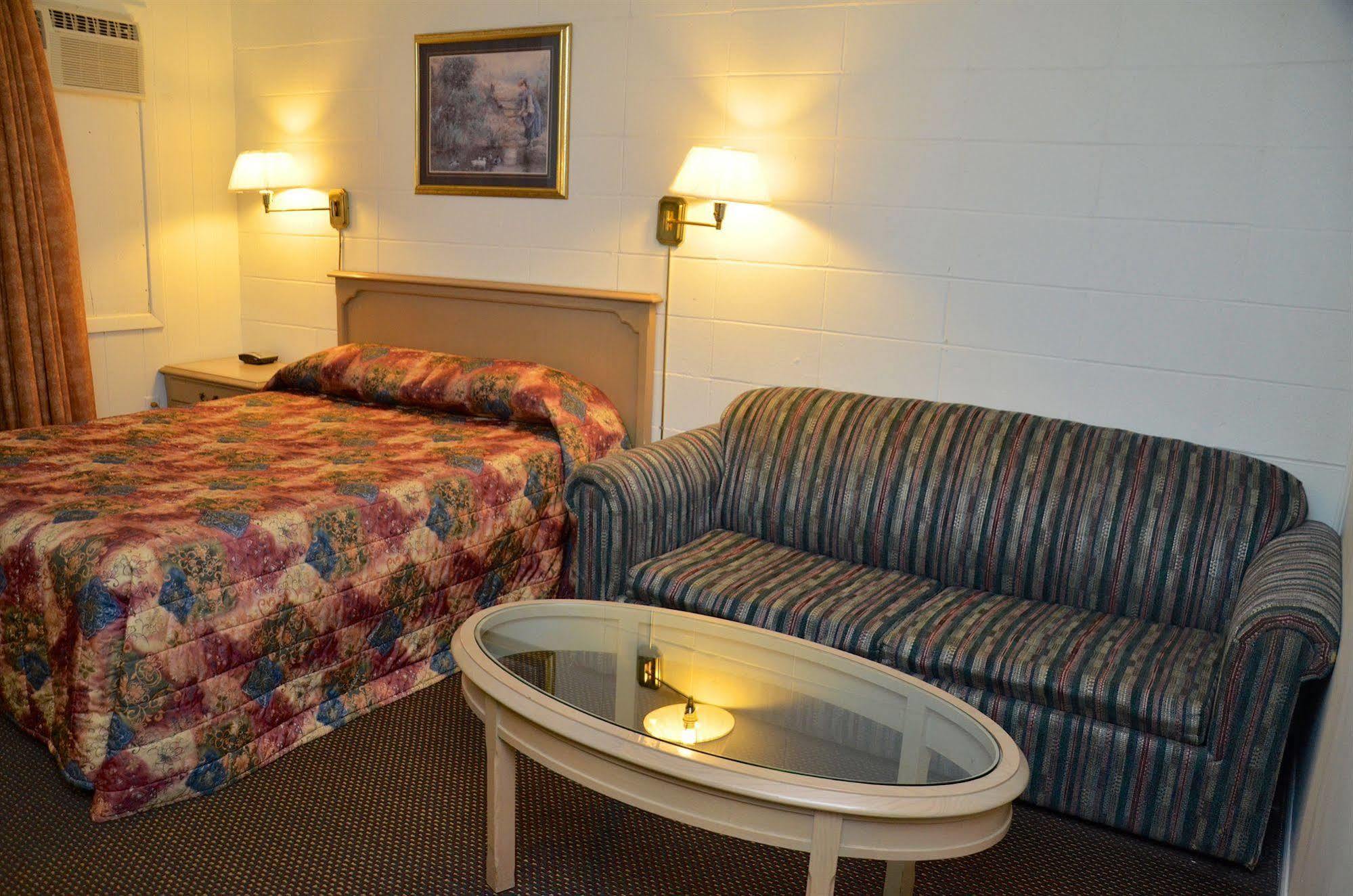 Arnprior Motor Inn Kültér fotó